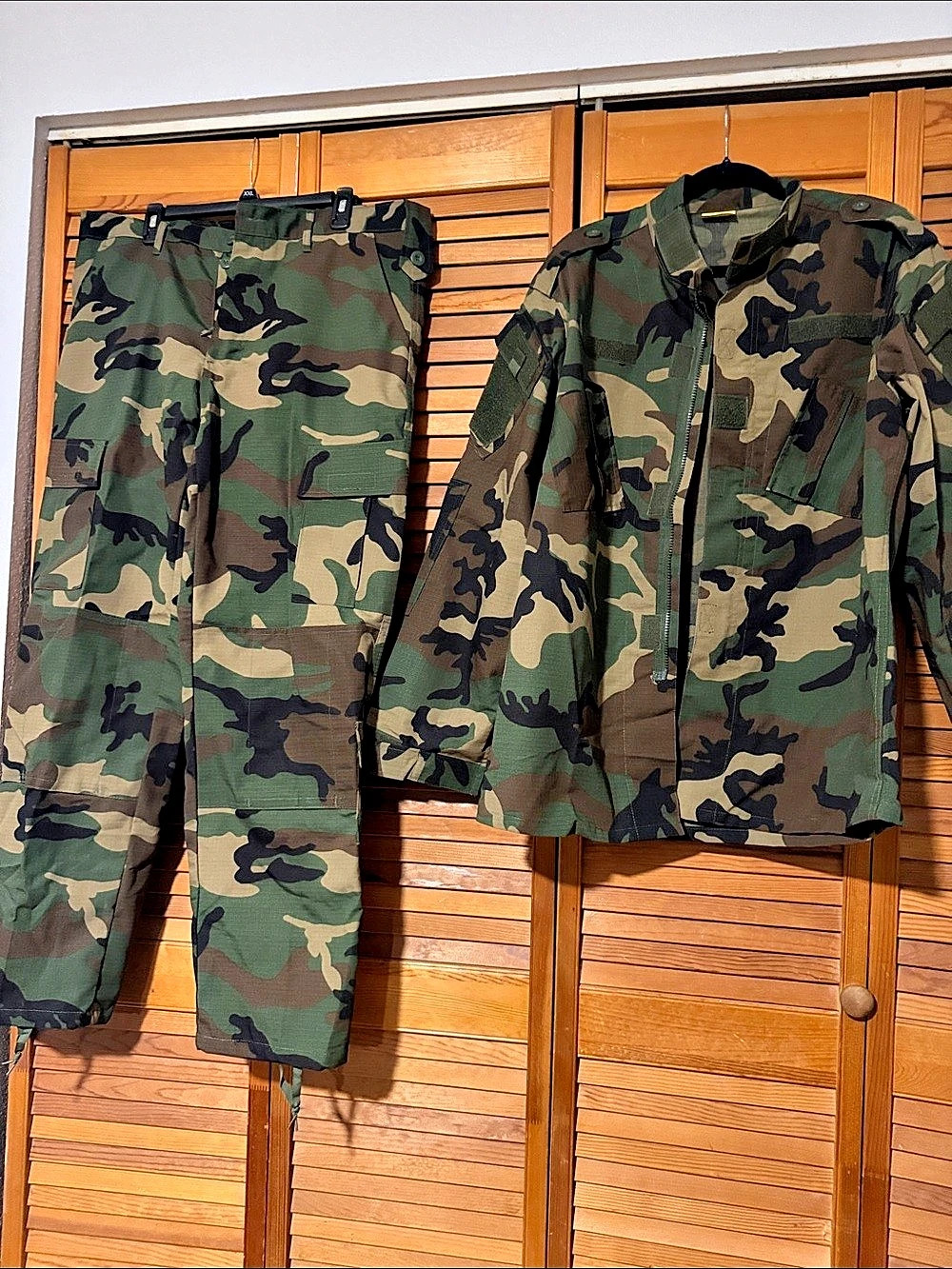 US Military USGI Woodland Camouflage BDU Coat and Pants Set